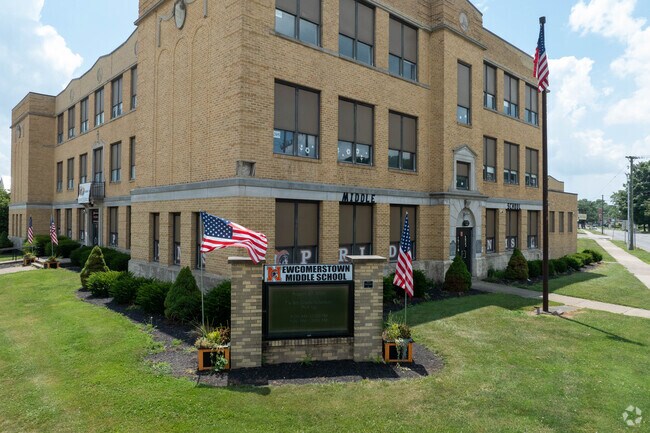 Newcomerstown Middle School