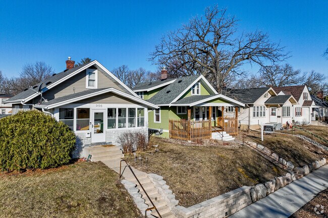 Classic Craftsman bungalows are common in the Keewaydin neighborhood.