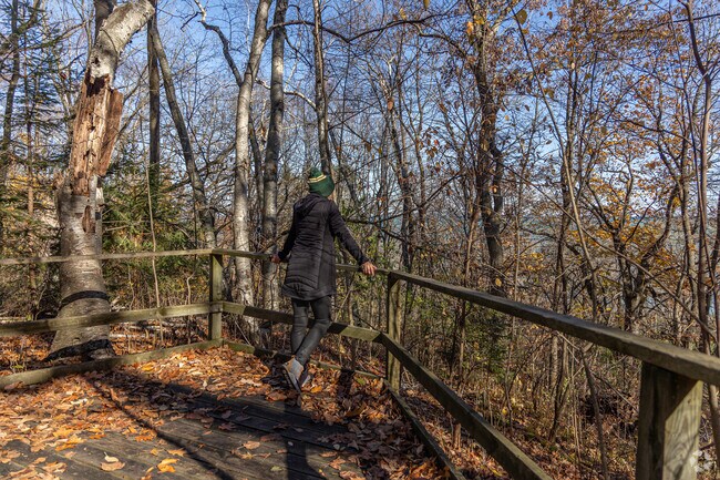 Schlitz Audubon offers six miles of trails and lakeside views.