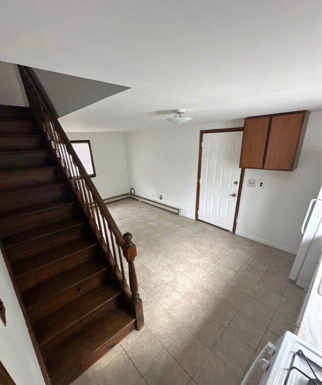 17 Towne Ln unit 17 Towne Ln Centerea, Centereach, NY 11720 - photo 3