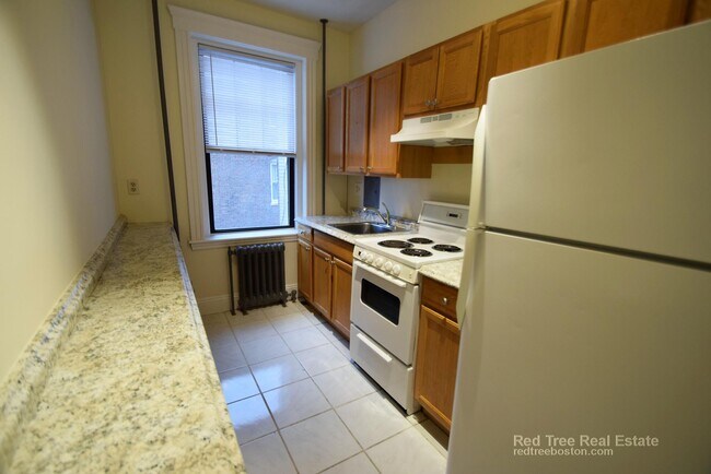 7 Sutherland Rd unit 31, Brighton, MA 02135 - photo 6