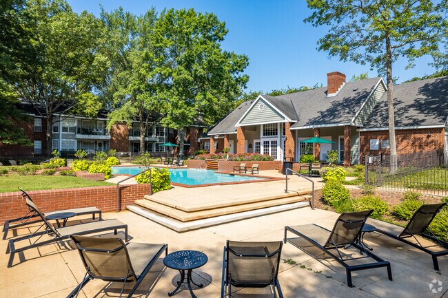 Resort style pool
