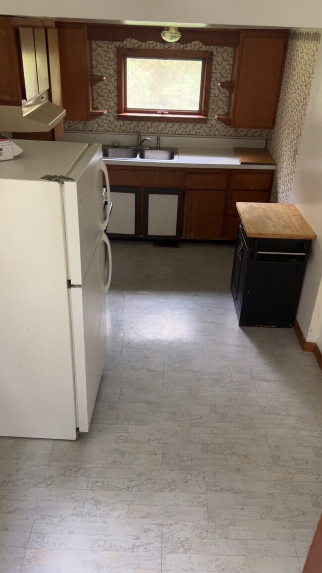 432 Spring St unit 3, Groton, NY 13073 - photo 4