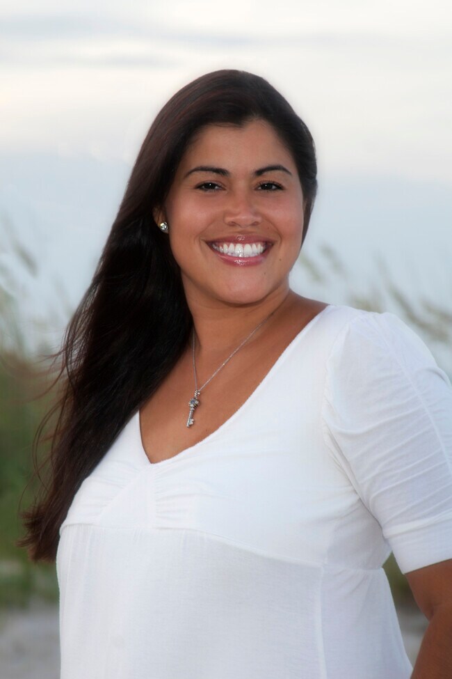 Niccole Febres-Cordero