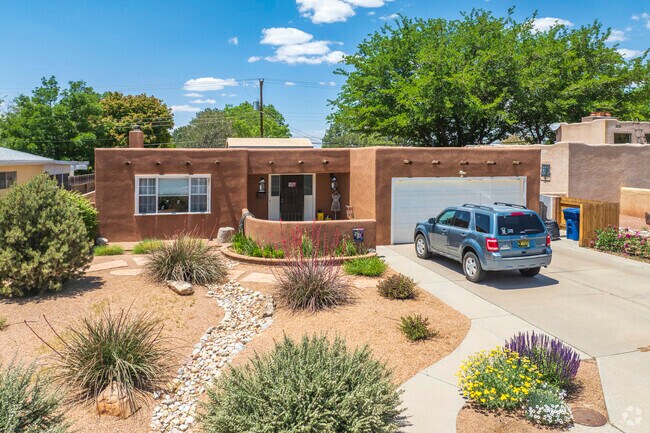 Pueblo style homes in Indian Moon feature flat roofs.
