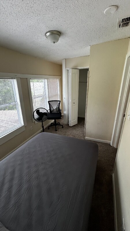 1104 E Genesee St, Tampa, FL 33603 - photo 2
