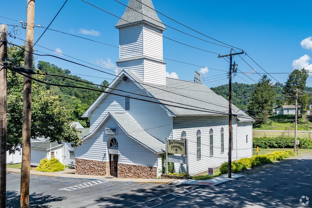 Students prepare for a bright future at Fellowship Christian Academy in Grafton.