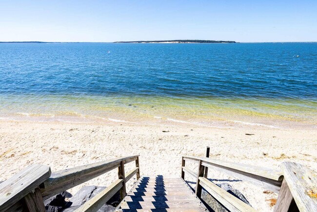 810 Waterview Dr unit ID1261529P, Southold, NY 11971 - photo 7