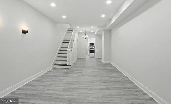 118 S Conkling St, Baltimore, MD 21224 - photo 2