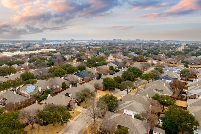 Homes in Addison are sold around the median price of $560,000.