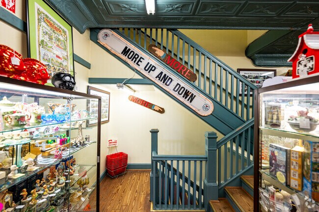 Three floors of antique hunting await shoppers at Venice Pavilion Antiques.