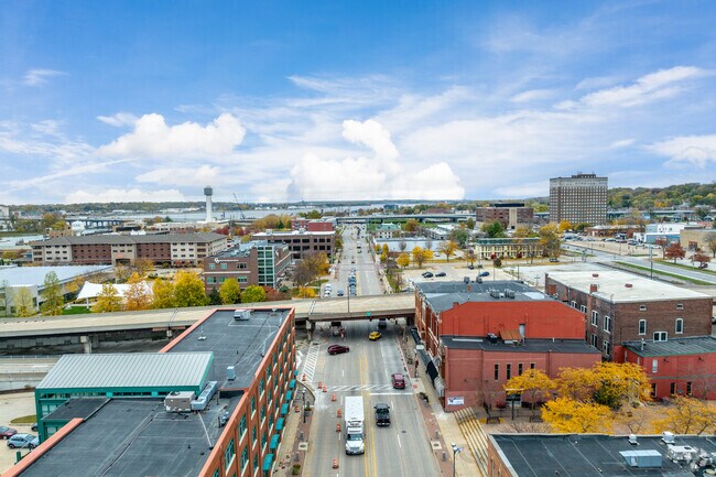 Residents of Villa Park can visit Downtown Moline for additional shopping options.