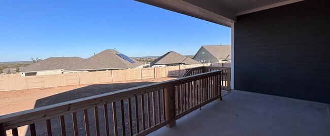 101 Holzinger Bend, Bastrop, TX 78602 - photo 6