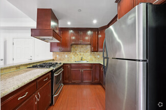 1236 N Flores St, West Hollywood, CA 90069