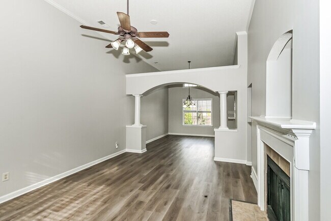 10098 Sutton Ridge Ln, Cordova, TN 38016 - photo 4
