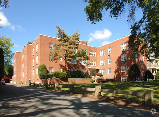 637 Prospect Ave, West Hartford, CT 06105