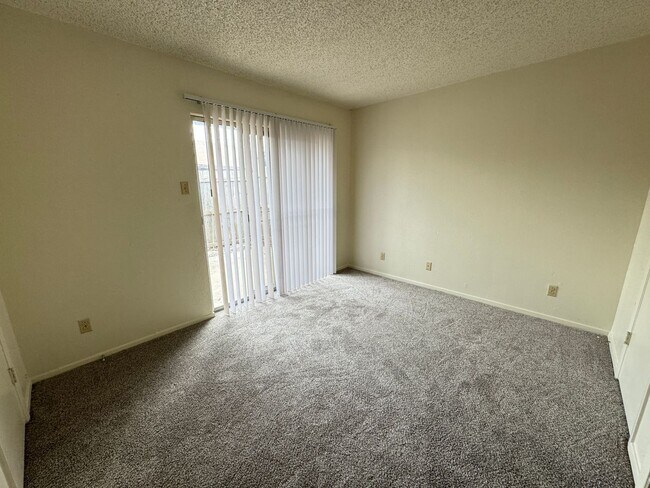 2211 Cascade Dr unit B, Killeen, TX 76549 - photo 6