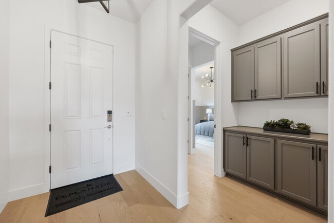 10220 Elara Way, Elk Grove, CA 95757 - photo 6