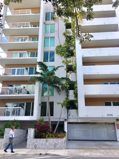 2740 SW 28th Terrace unit 405, Miami, FL 33133 - photo 2