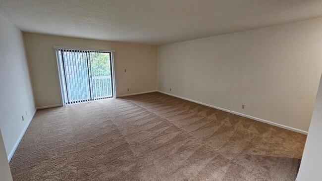 Plaza Square Apartments, New Albany, IN 47150 - photo 6