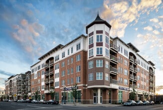 2801-2899 Vine St, Cincinnati, OH 45219