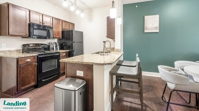 2745 Westpointe Dr unit 437.1407599, New Braunfels, TX 78132 - photo 7