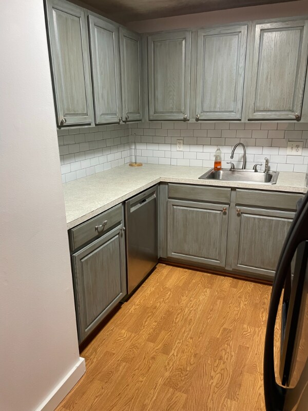 1 Lancelot Ct unit 8-24, Salem, NH 03079 - photo 5