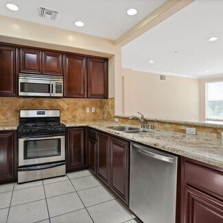 4771 Forman Ave, Toluca Lake, CA 91602
