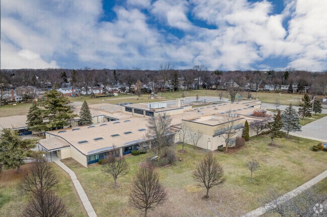 Farrand Elementary School,