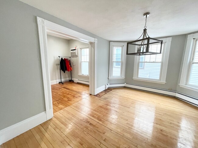 31 Falcon St unit 1, Boston, MA 02128 - photo 3