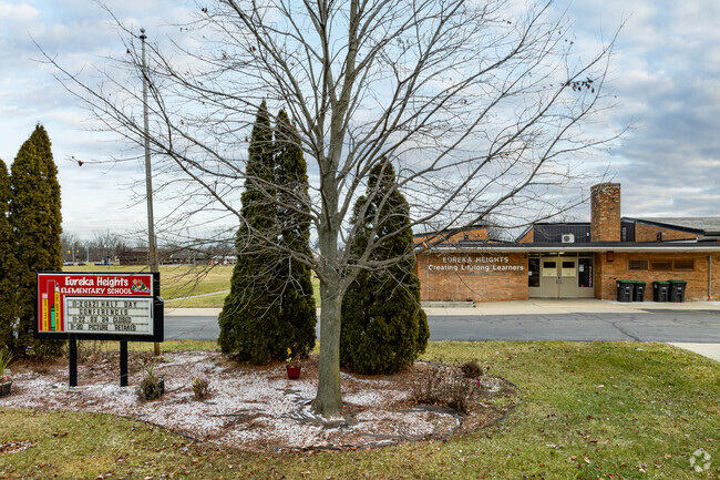 Eureka Heights Elementary School in  Taylor.