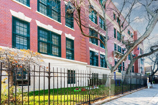 Ps 153 Homecrest is ranked #412 in New York Elementary Schools.