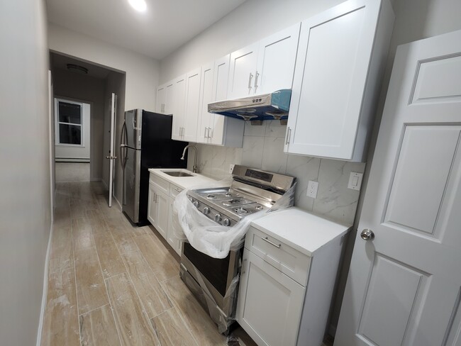 449 83rd St unit 2, Brooklyn, NY 11209 - photo 7