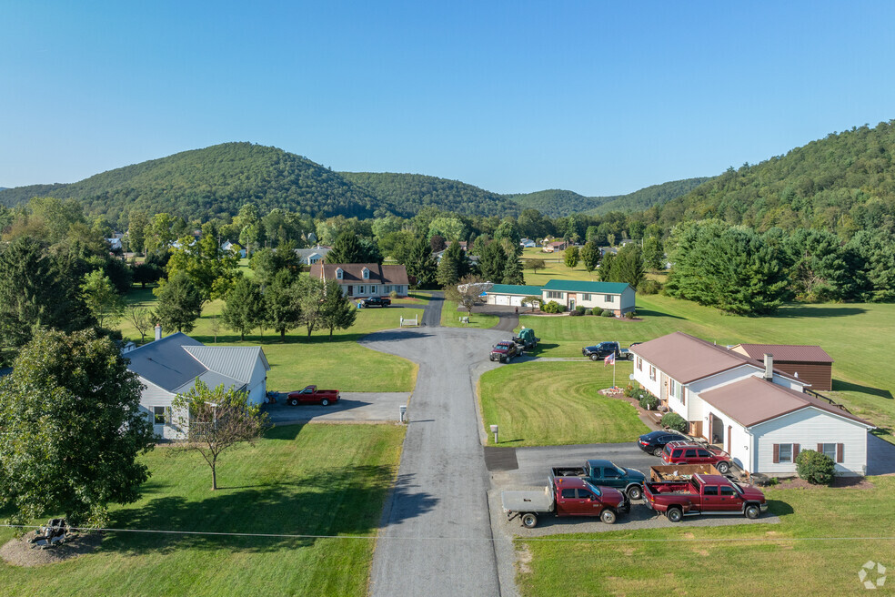 NH_Picture Rocks_558613_P2_v02_LD_101624