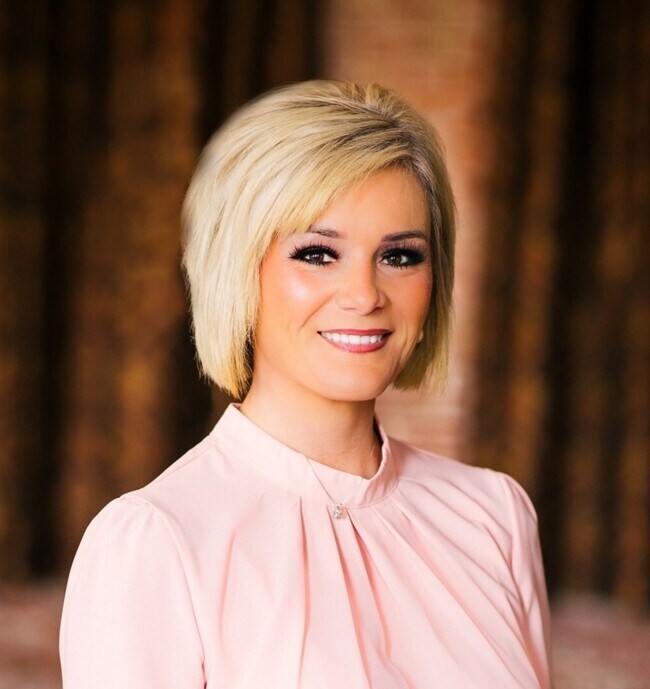 Elizabeth Phelan