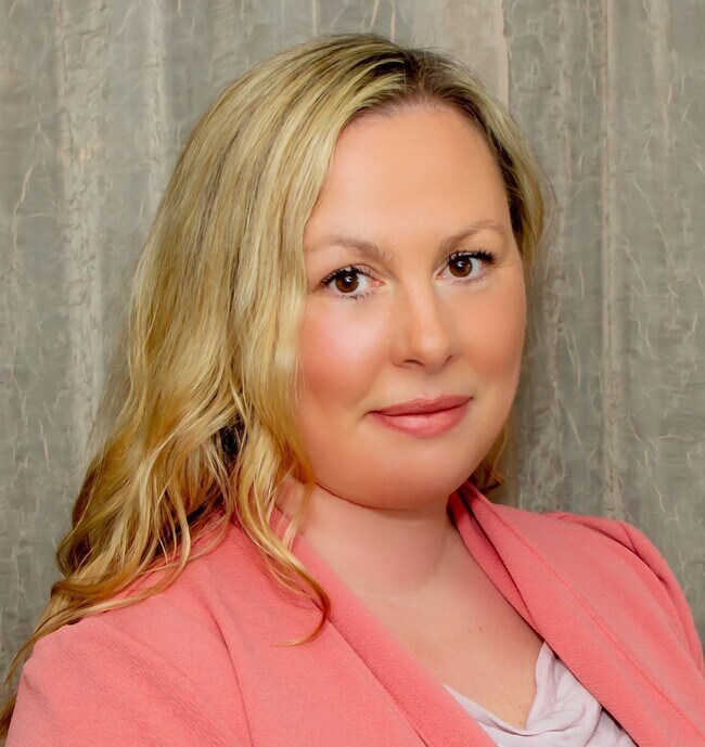 434 Whitneyville Rd, Halifax, VT 05358