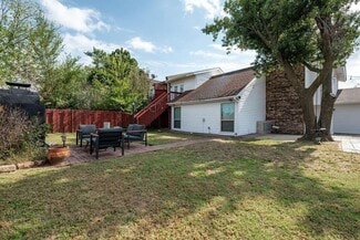 301 SE 34th St, Moore, OK 73160
