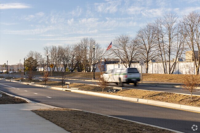 Built as an alternate to Three Notch Rd. FDR Blvd. has bike lanes and wide sidewalks for getting around.