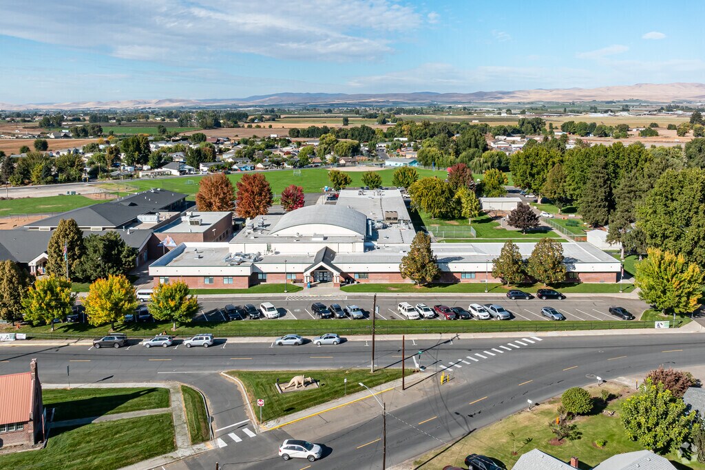 Granger Middle School offers hands-on learning and supportive staff.