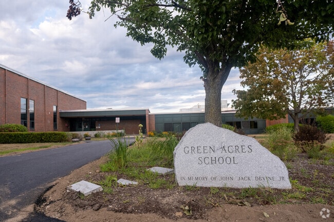 Green acres Elementary School serves southeastern Manchester.
