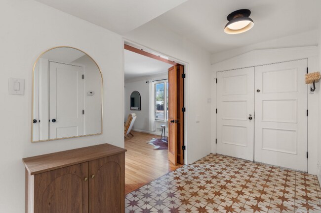 3600 MacKland Ave NE, Albuquerque, NM 87110 - photo 6