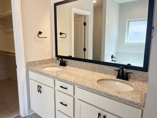 121 Pine Harvest Ln, Scott, LA 70583 - photo 6