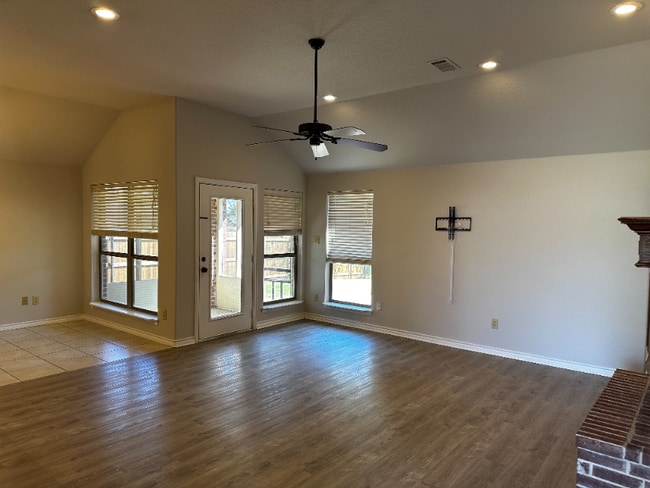 3120 Lippizan St, Waco, TX 76706 - photo 3