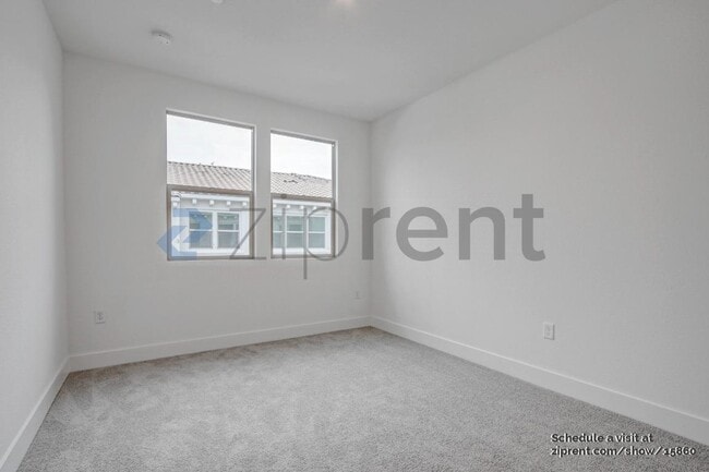 5301 E Commerce Way, Sacramento, CA 95835 - photo 7