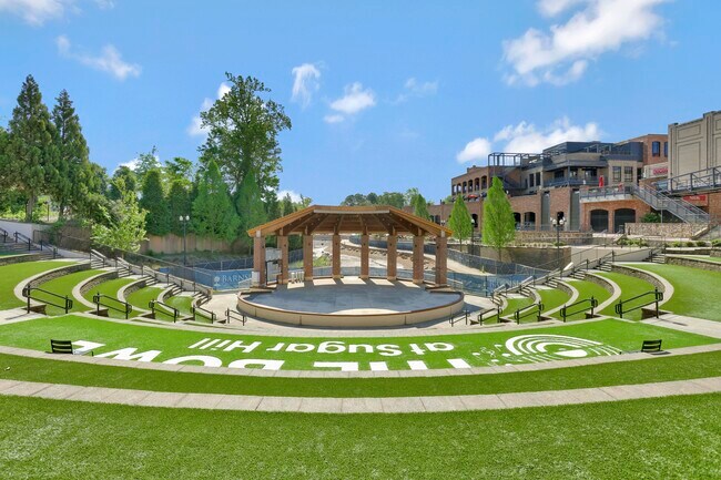 Sugar Hill Promenade