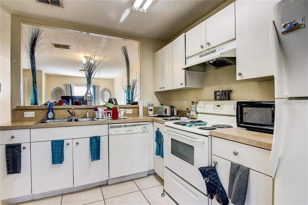 3902 E Yukon St unit A, Tampa, FL 33604 - photo 1