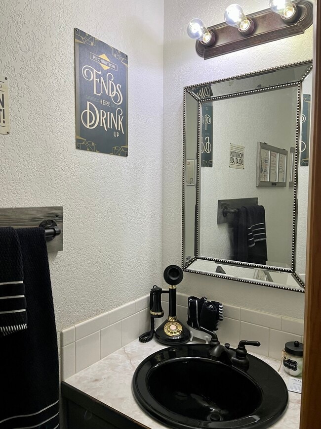 Main Level Bath