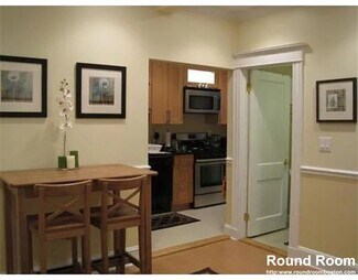 47 Park Vale Ave, Boston, MA 02134