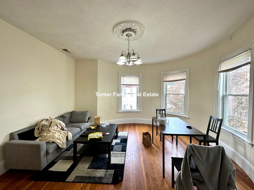 8 Carmel St unit 3, Roxbury Crossing, MA 02120 - photo 1