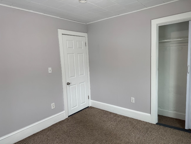 18.5 Randall St unit 2, Taunton, MA 02780 - photo 6